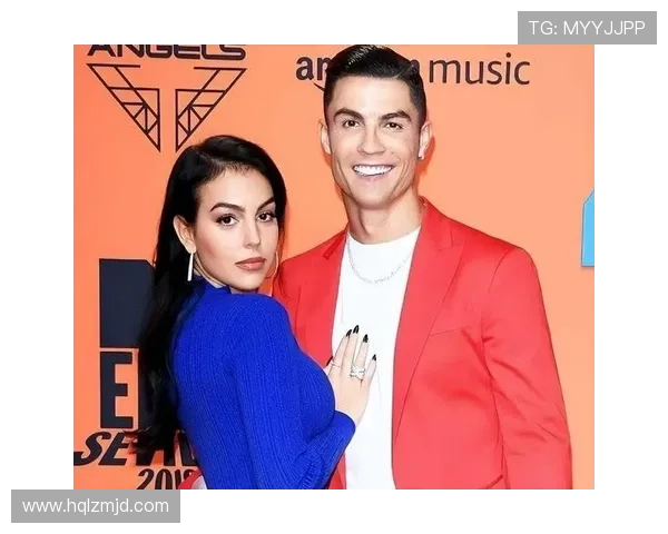 总裁的温馨时光乔治娜分享C罗与孩子们的幸福瞬间